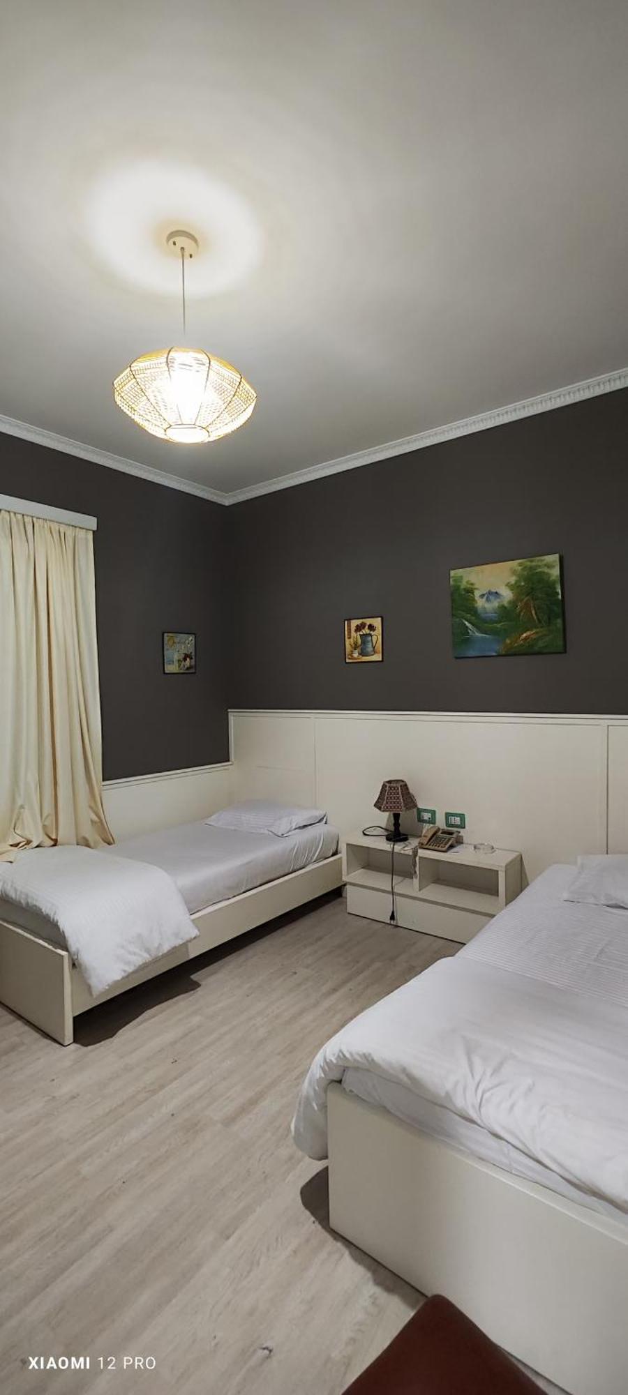 Hotel Kastria Tirana Exterior photo
